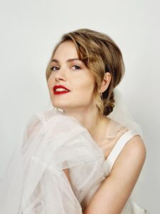 Make-Up